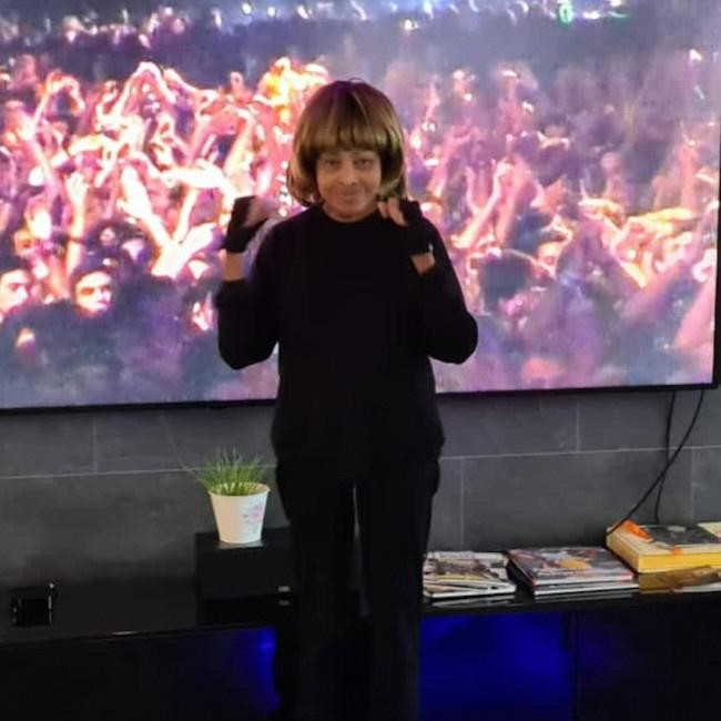 ティナ・ターナーは仏教の修行者？死後の世界について興味津々だった！？｜よろず〜ニュース