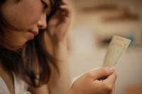 コロナ禍により月収、貯蓄額ともに約3割の人が「減った」と回答したそうです　※画像はイメージです（yamasan/stock.adobe.com）