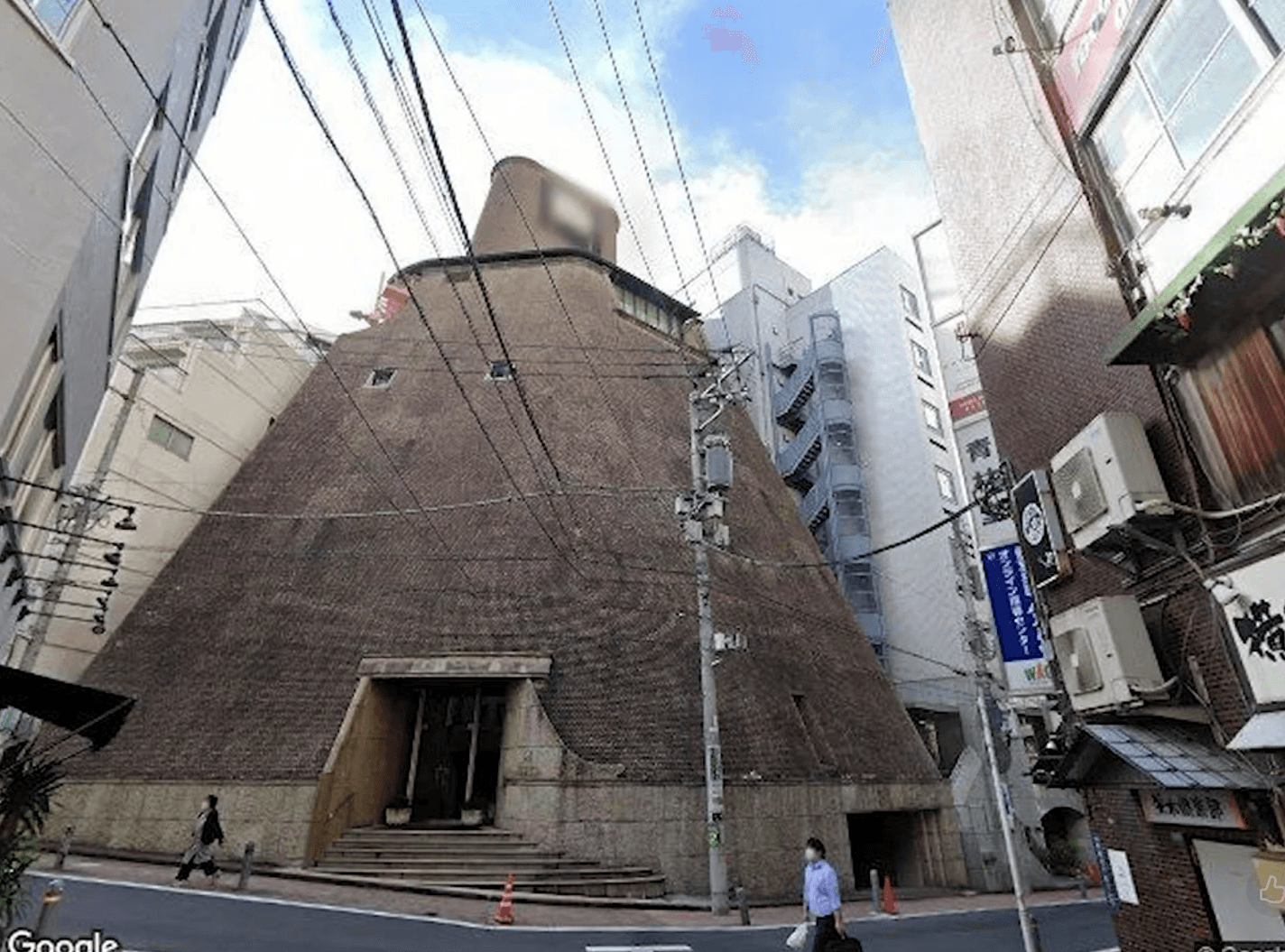 惜しまれつつ解体された渋谷の名建築、三基商事の旧東京本部ビル