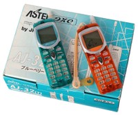 平成のカラフルなスケルトン携帯電話※「平成レトロ博覧会」（東京キララ社）より