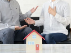 相続人代表者指定届とは　 市町村は誰に出している？　書き方や役割を詳しく紹介