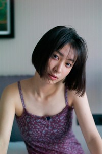 「藤﨑ゆみあファースト写真集（仮）」（東京ニュース通信社刊）