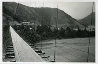 昔の谷瀬の吊り橋／奈良県十津川村 広報班　公式Xより