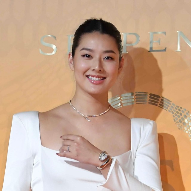 モデルのすみれさん（2023年撮影）