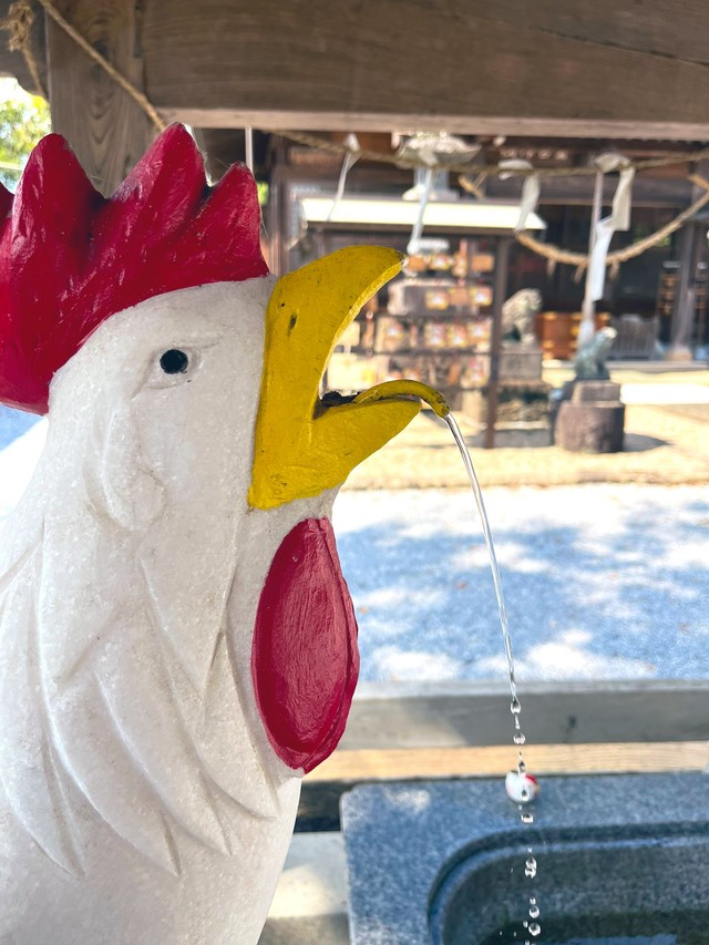 栃木県にある「鷲宮神社」の古くからの習わしでは、鶏肉や卵を食べてはいけないそう。理由とは…！？