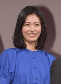 本仮屋ユイカ