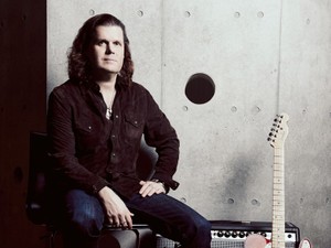 ギター人気再び　フェンダー日本社長に聞く　巣ごもり需要増　レッスンアプリがヒット