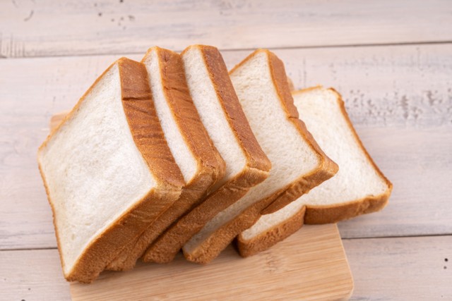 5枚切り食パンのイメージ　※この画像はイメージです（promolink/stock.adobe.com）