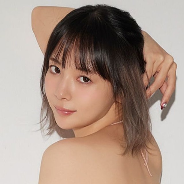 岡田紗佳（提供：週刊SPA!編集部　撮影：彦坂栄治　ヘアメイク：高野雄一　スタイリング：筒井葉子）