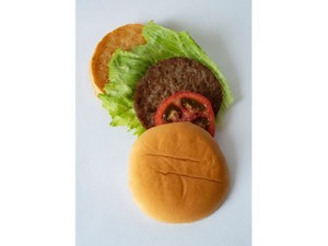 ミシュラン二つ星がハンバーガーを出す　シェフがコロナで気づいた大切なこと