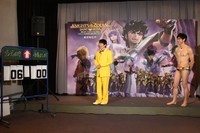 「聖闘士星矢：Knights of the Zodiac バトル・サンクチュアリ」のイベントに参加したダンディ坂野と小島よしお＝都内