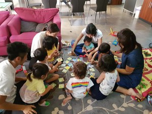 日本の早期教育は気になるけれど……いろんな言葉・人種・国とふれあうセネガル子育て