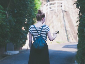 好きな服を着て心も自由に。嫌いだった胸はチャームポイントになった