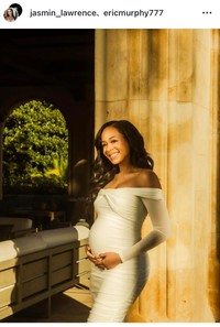 ジャスミン・ローレンスのインスタグラム＠jasmin_lawrenceより