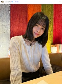 鎮西寿々歌さんの公式インスタグラムから