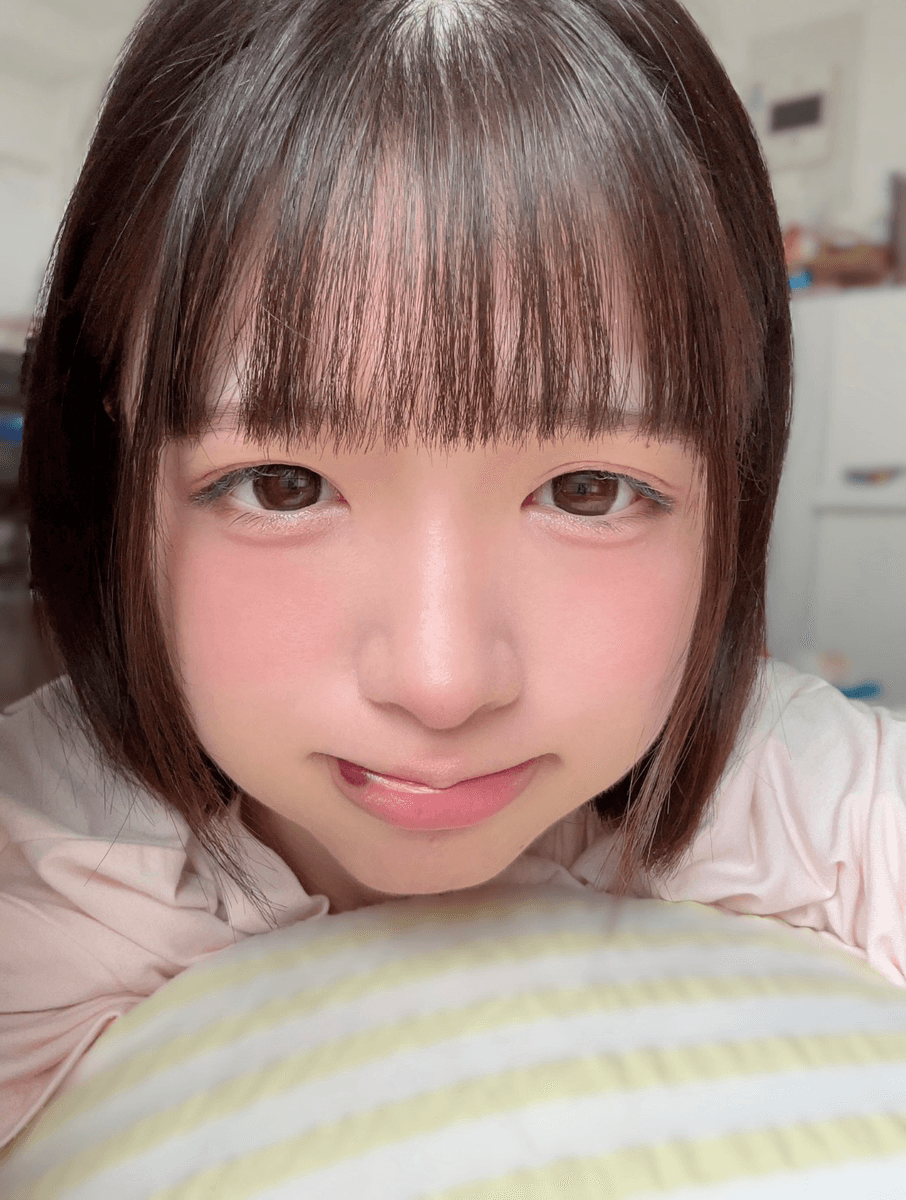 「口にチョコ付いてるのかと思ったら口内炎だった」（三井いろは(まねきケチャ) (@mitsuiiroha)さんのＸより）