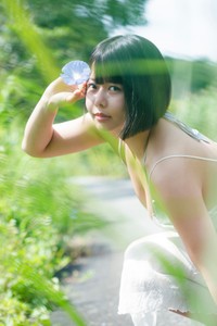 ちなぷぷデジタル写真集「楽園遊泳〜prologue〜」©桑島智輝／集英社より