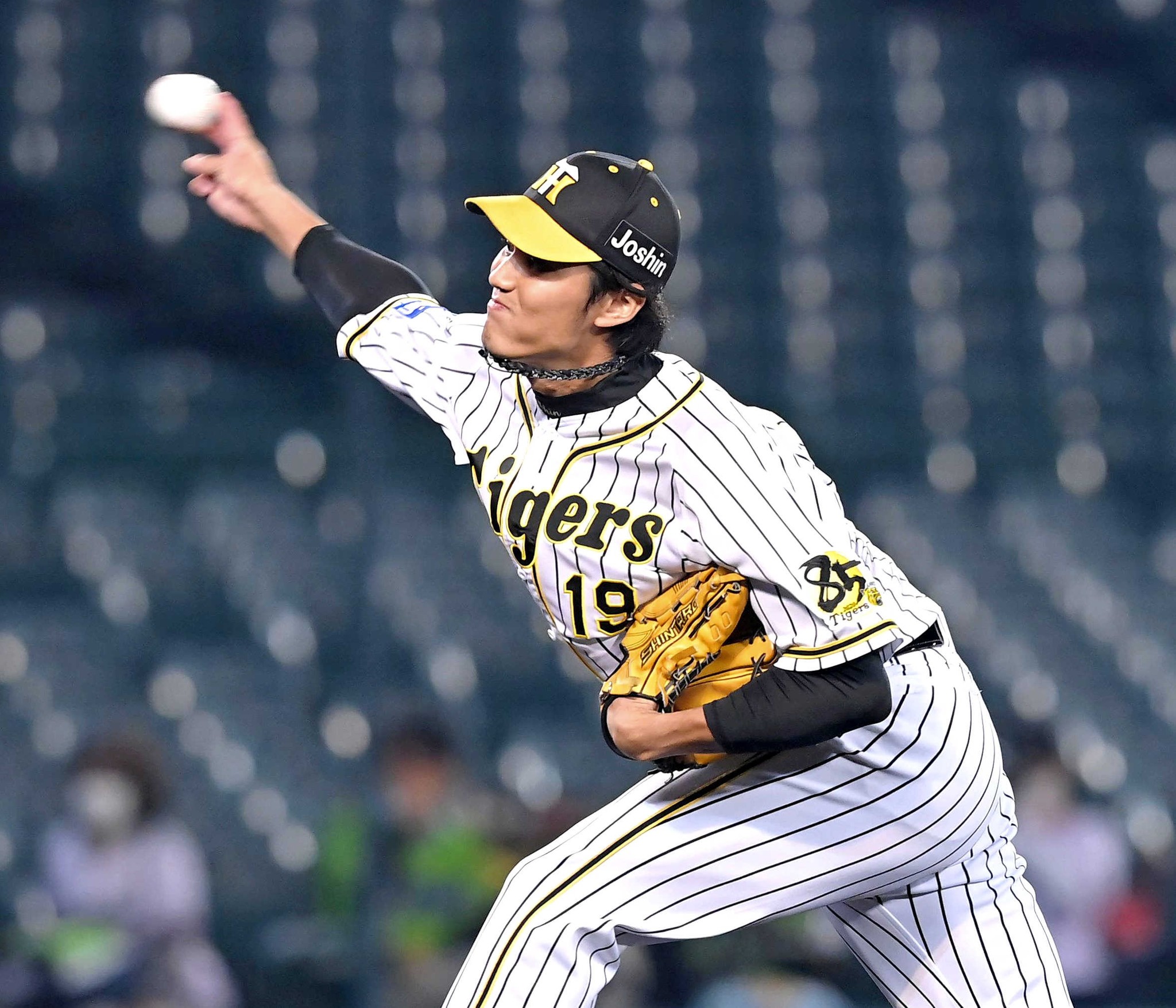 阪神帽子のツバが黄色の勝率は黒より高い！優勝はまだだけど…虎ファン