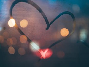 社会人になって初出勤の日に一目惚れ。惚れさせ上手な上司に告白した