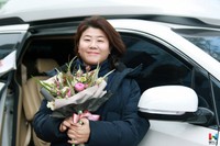 映画「パラサイト 半地下の家族」で家政婦のムングァンを演じたイ・ジョンウン（出典：WILLエンターテインメント SNS）