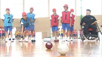 パラ種目「ボッチャ」を小学生が体験　障害者スポーツへの理解を深める　香川