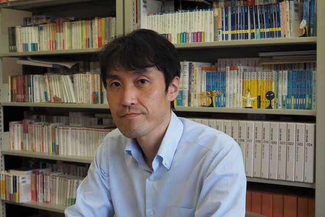 福岡大学人文学部の中野和典教授＝本人提供