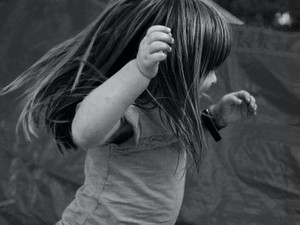 ストレートヘアの私もパーマの私も、自分で「自分」を好きになれるように努力する