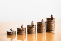 50歳からでも年金を増やす方法とは？※画像はイメージです（TimeShops/stock.adobe.com/）