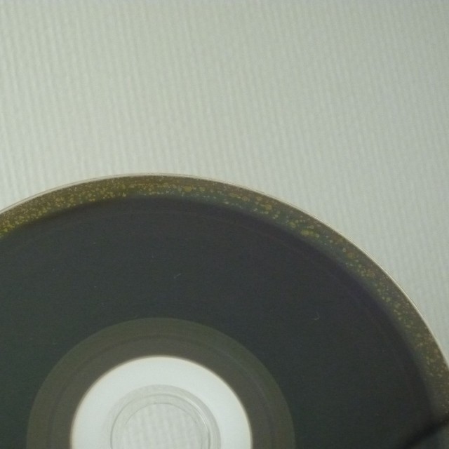 外側から劣化してるのが分かります（タケダ1967さん提供）