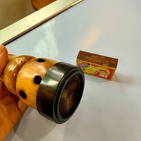 灰が落ちないようにメッシュを装着します。