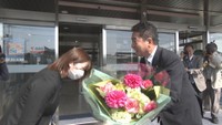 初登庁した赤磐市の前田正之 新市長