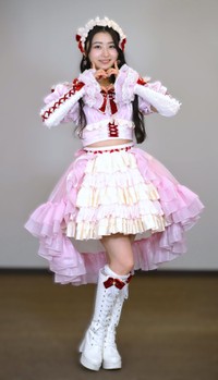 杏ジュリア(撮影・金居みつよし）