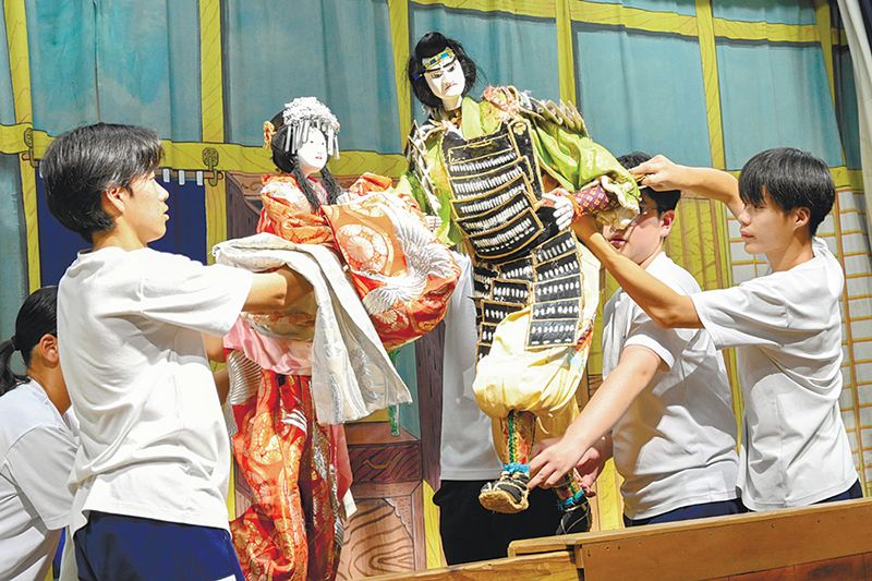 中学生も「安乗の人形芝居」 ｜ 朝日小学生新聞 | 朝日中高生新聞