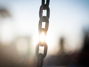 「私の幸せは私が決める」。私を縛っていた母の言葉の鎖が消えた