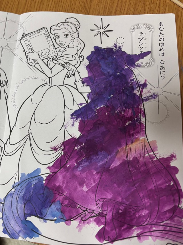 “ラプンツェルは息してない” でも、紫陽花のような色彩に称賛
