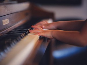 算数のテストで85点。母が放った言葉は「役立たず！こんな子私の子じゃない！」