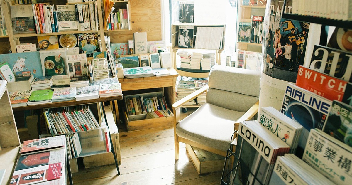 岸本千佳さん 和歌山の 本屋プラグ に連れてって 好書好日 岸本千佳さん 和歌山の 本屋プラグ に連れてって 好書好日