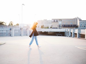 転んだあとで本当の人生が始まるのなら。私の人生の始まりはいつ？