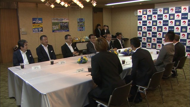 J3のカマタマーレ讃岐　冠スポンサーを訪問、首位攻防戦での勝利を誓う