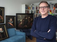 オランダ北部で盗まれた歴史的価値のある絵画を奪還したアルテュール・ブラント