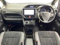 トヨタ「エスクァイア」（提供：norico by ガリバー）