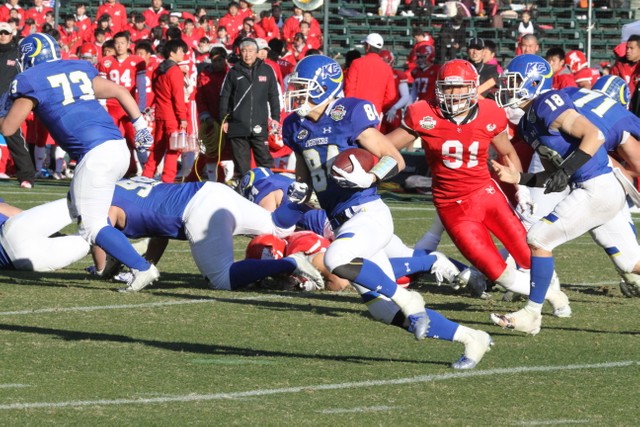 2017年甲子園ボウル　関学ー日大（山岡丈士さん撮影）