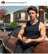 パトリック・シュワルツェネッガー（@patrickschwarzenegger）さんのインスタグラムより