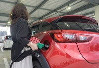 高いと感じる１Lあたりのレギュラーガソリン価格は「150円以上」が最多　※画像はイメージです（xiaosan/stock.adobe.com）