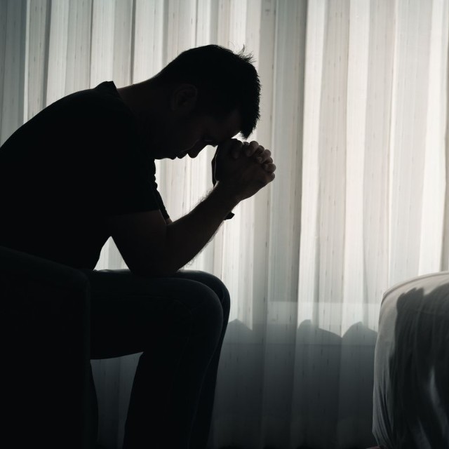 「介護うつ」の原因とは？※画像はイメージです（WMSTUDIO/stock.adobe.com/）