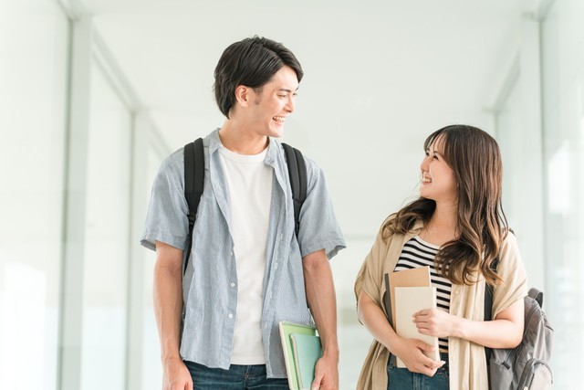 恋人との出会いは「同じ大学」が最多　※画像はイメージです（buritora/stock.adobe.com）