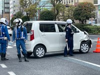 路線バスが軽自動車と衝突　軽自動車を運転していた高齢女性が軽傷　岡山市