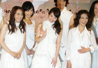 （左から）ＡＮＺＡ、映美くらら、松浦亜弥、マルシア＝2008年