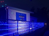 幻想的なライトアップが楽しめるのは9月中旬まで（提供）