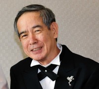 4度目の結婚をした小倉一郎（現・小倉蒼蛙）は結婚披露宴で笑顔を見せる＝2018年4月撮影